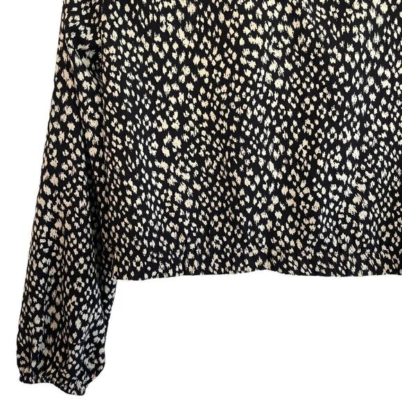 Sadie & Sage Crop Animal Print Twist Top - Picture 6 of 6